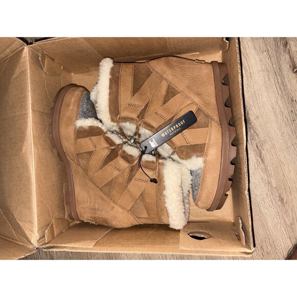 NIB ($250) Sorel JOAN Of ARCTIC WEDGE II COZY Shearling Boots,Camel Brown Size 7 - Picture 4 of 5